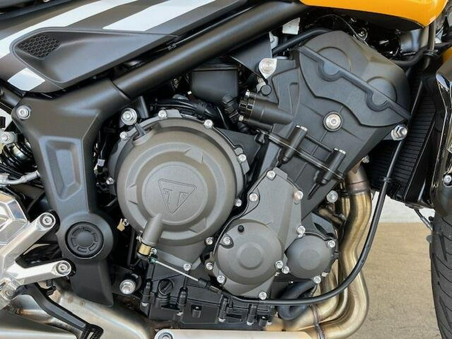 2025 Triumph Trident 660