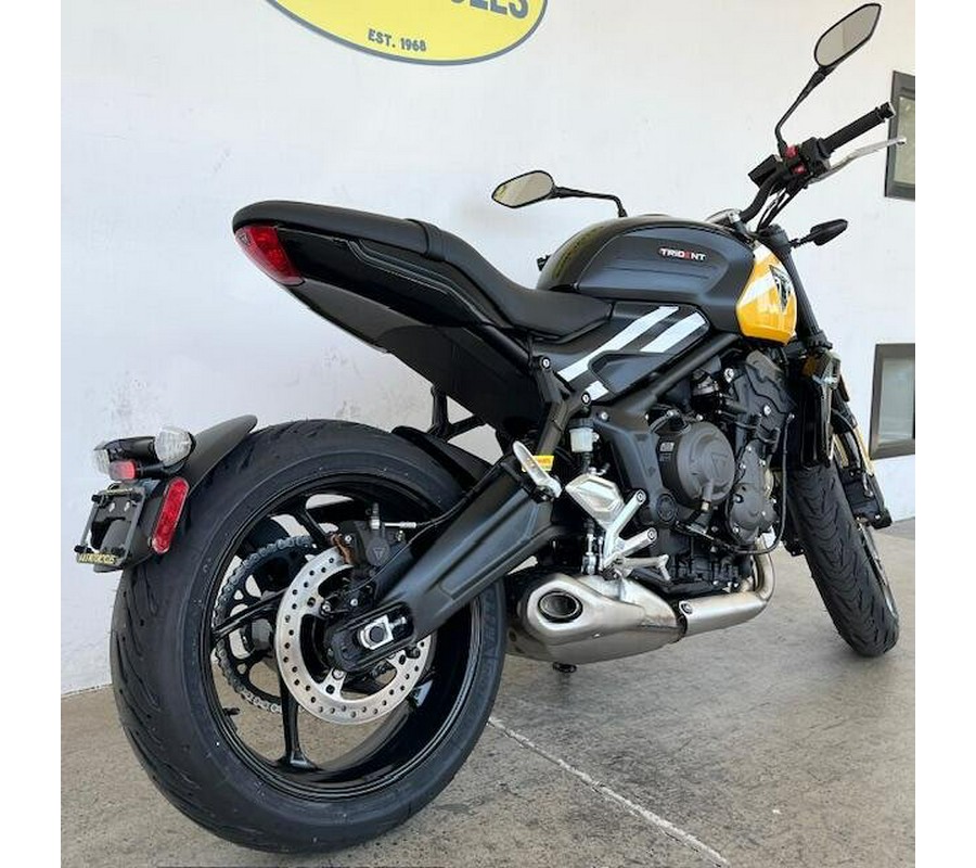 2025 Triumph Trident 660
