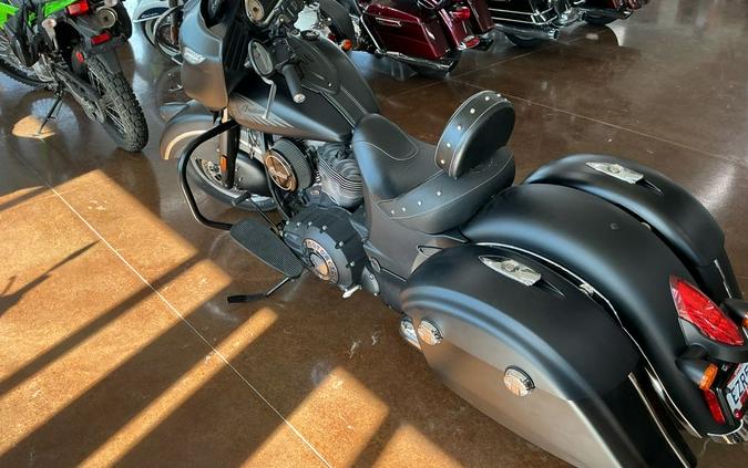 2017 Indian Motorcycle Indian® Chieftain Dark Horse®