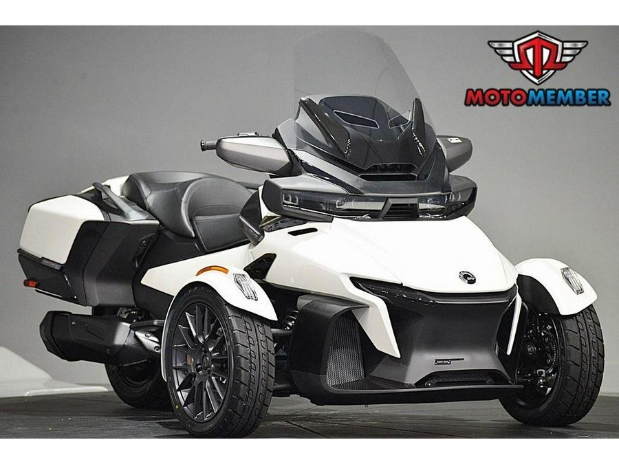 2026 Can-Am Spyder RT