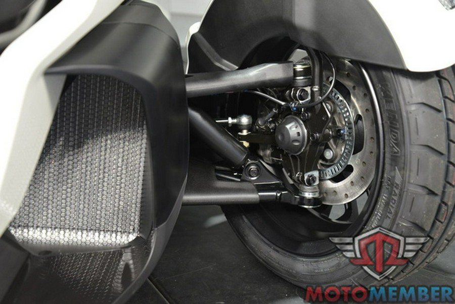 2026 Can-Am Spyder RT