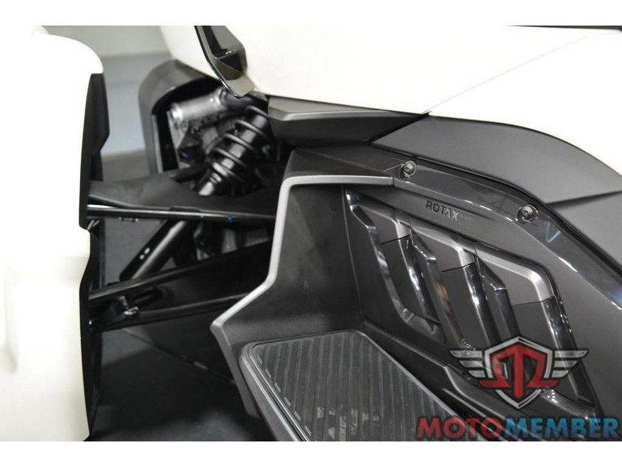 2026 Can-Am Spyder RT