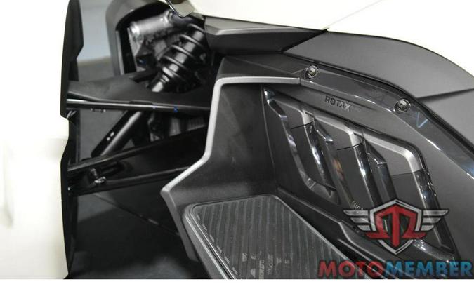 2026 Can-Am Spyder RT