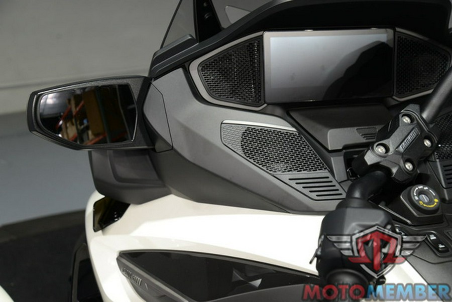 2026 Can-Am Spyder RT