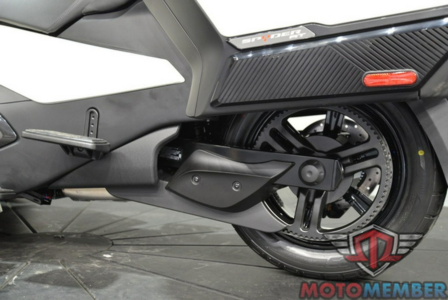 2026 Can-Am Spyder RT