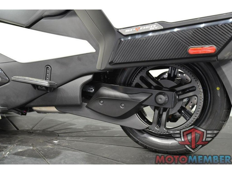 2026 Can-Am Spyder RT