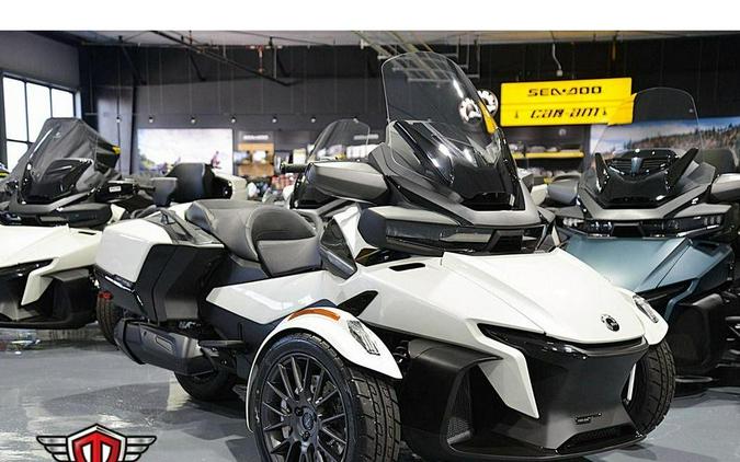 2026 Can-Am Spyder RT