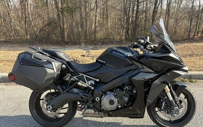 2022 Suzuki GSX-S 1000GT+