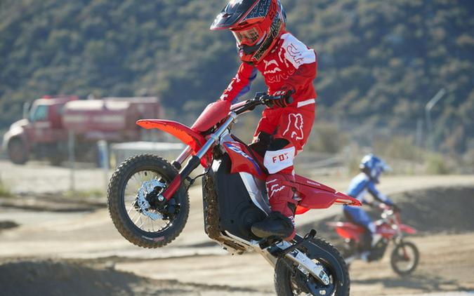 2022 Honda CRF-E2