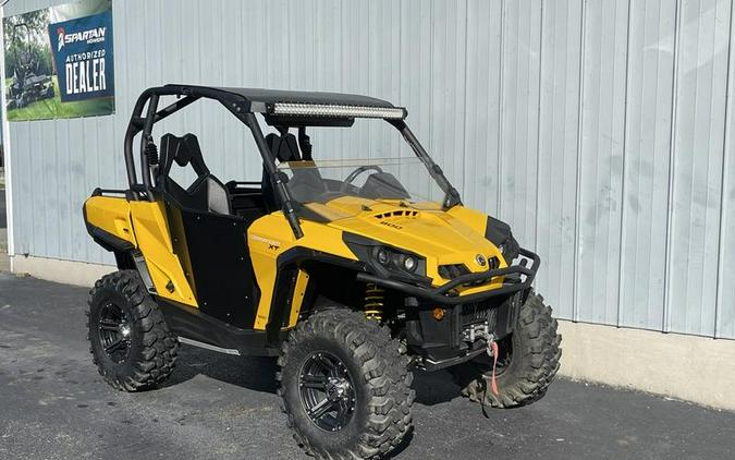 2015 Can-Am® Commander™ XT™ 800R Yellow