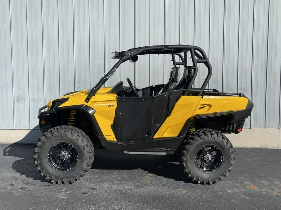 2015 Can-Am® Commander™ XT™ 800R Yellow