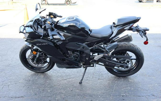 2026 Kawasaki Ninja® ZX™-4R ABS