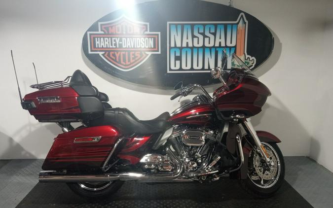 2015 Harley-Davidson Road Glide® CVO™ Ultra