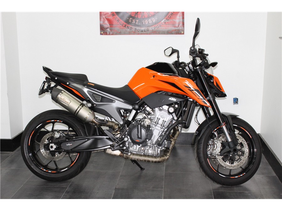 2023 KTM Duke 790