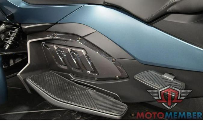 2026 Can-Am Spyder RT
