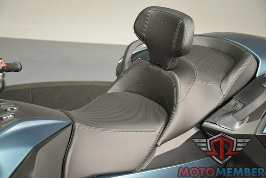 2026 Can-Am Spyder RT