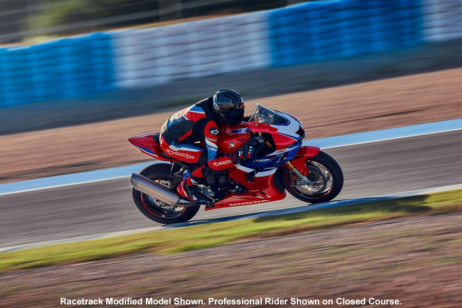 2026 Honda CBR1000RR-R Fireblade SP