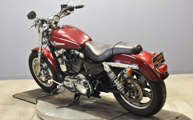2016 Harley-Davidson 1200 Custom XL1200C