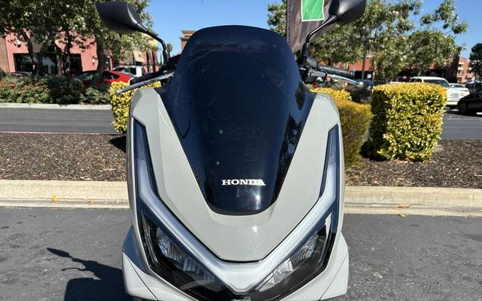 2025 Honda® PCX