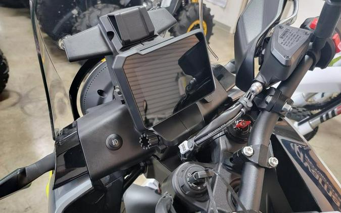 2025 Husqvarna® Norden 901