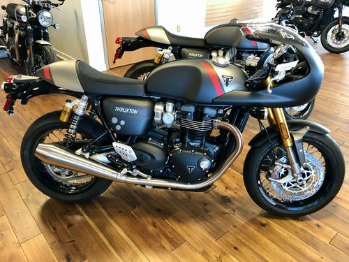 2020 Triumph Thruxton RS Review (17 Fast Facts)