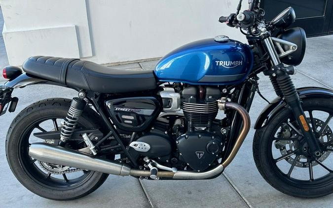 2022 Triumph Street Twin Cobalt Blue