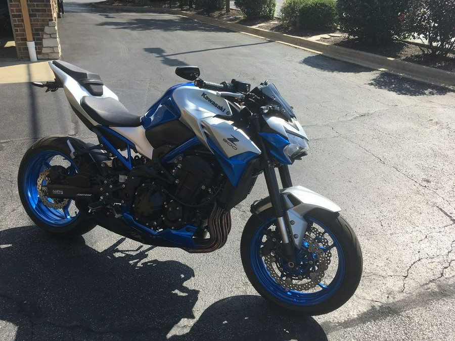 2020 Kawasaki Z900 ABS Candy Plasma Blue/Metallic Silver