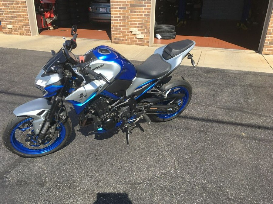 2020 Kawasaki Z900 ABS Candy Plasma Blue/Metallic Silver