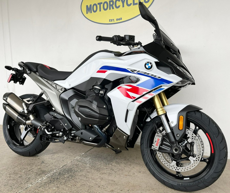 2026 BMW R1300RS