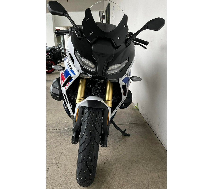 2026 BMW R1300RS