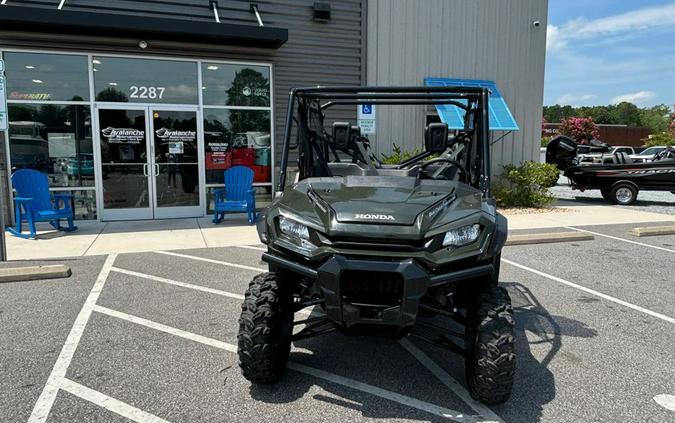 2024 Honda Pioneer 1000-6 Deluxe Crew