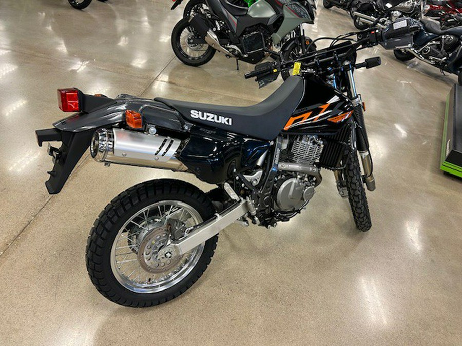 2025 Suzuki DR 650S