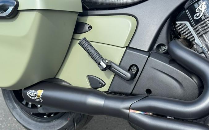 2025 Indian Motorcycle Challenger® Dark Horse® 112