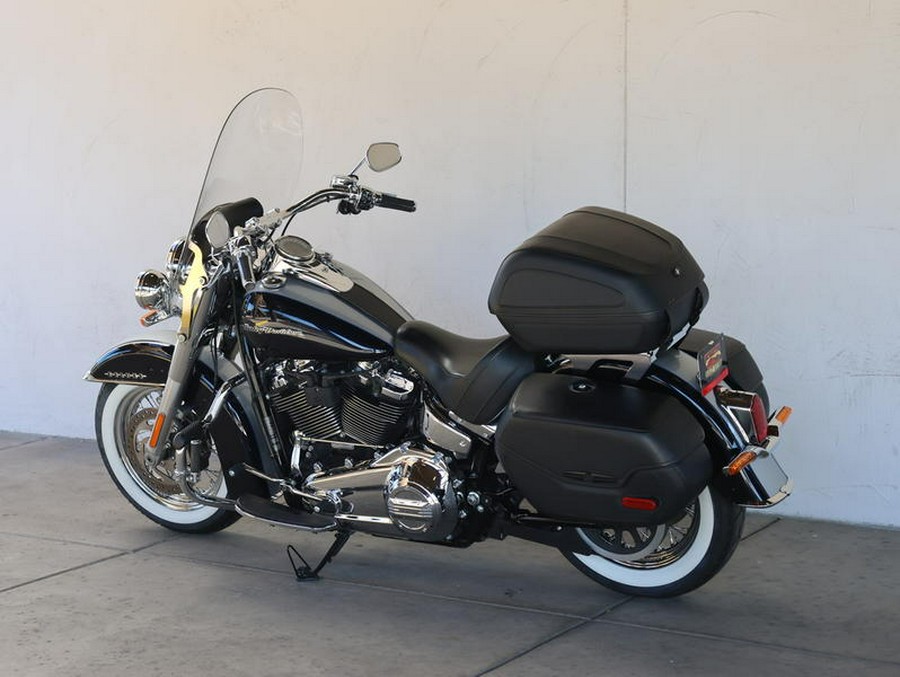 2019 Harley-Davidson® FLDE - Softail® Deluxe