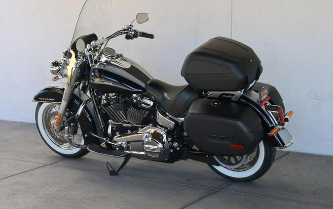 2019 Harley-Davidson® FLDE - Softail® Deluxe