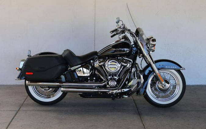 2019 Harley-Davidson® FLDE - Softail® Deluxe