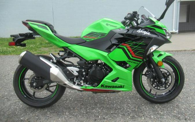 2023 Kawasaki Ninja 400 KRT Edition