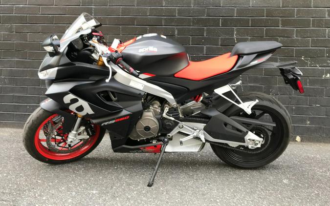 2022 Aprilia RS 660
