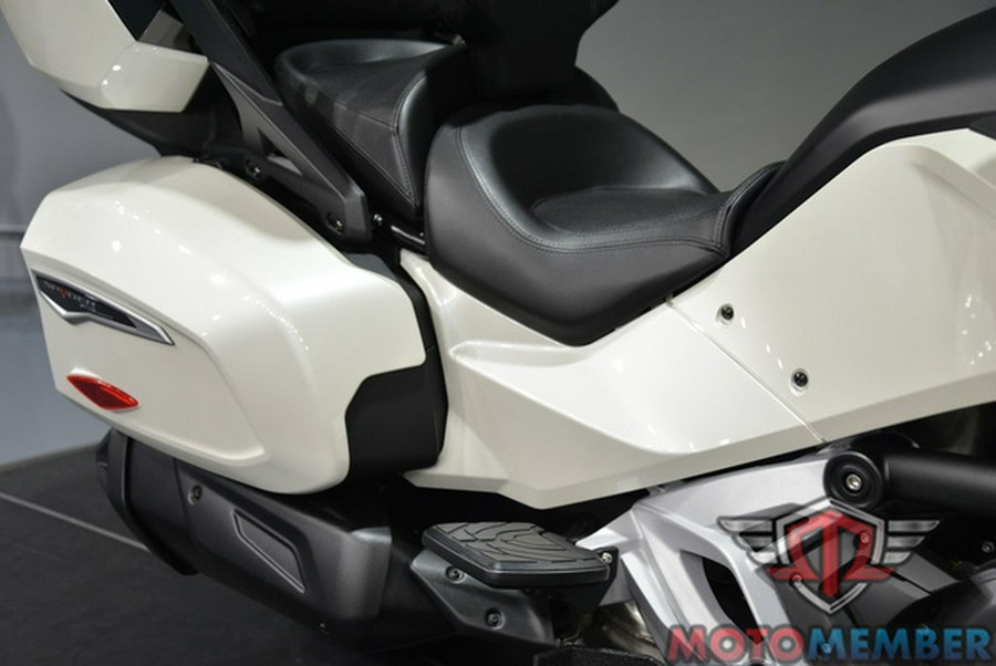 2026 Can-Am Spyder F3 Limited Platine