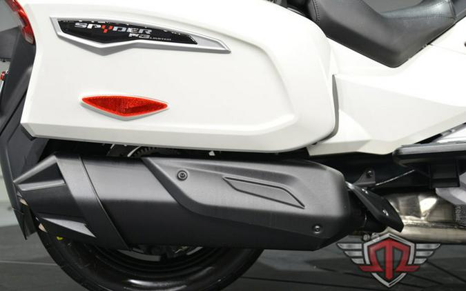 2026 Can-Am Spyder F3 Limited Platine