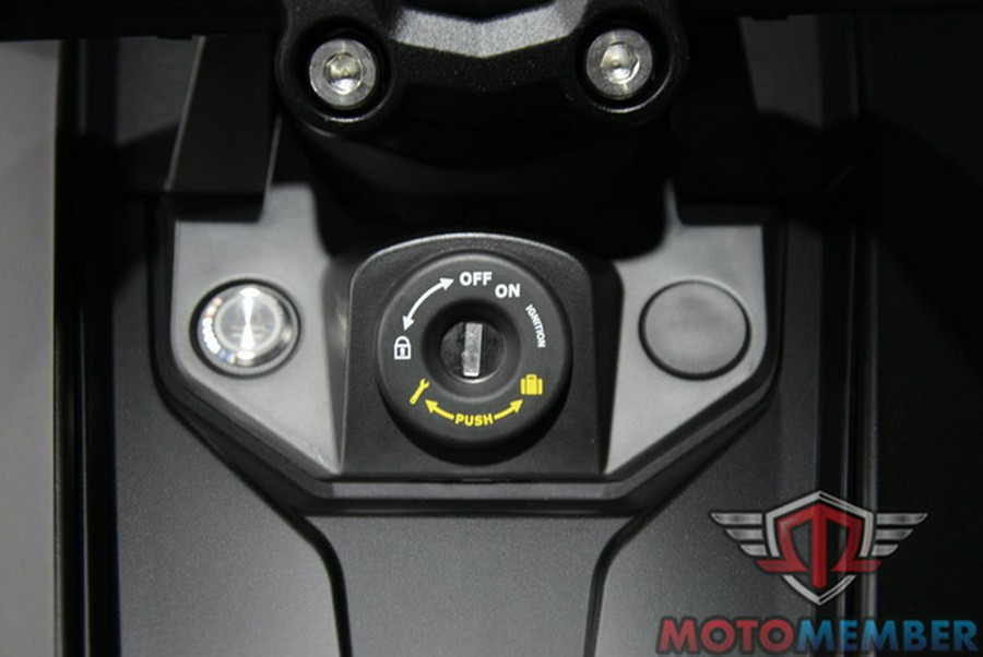 2026 Can-Am Spyder F3 Limited Platine