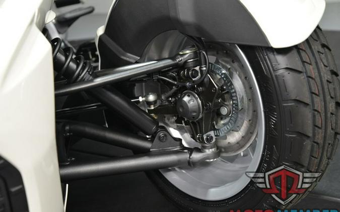 2026 Can-Am Spyder F3 Limited Platine