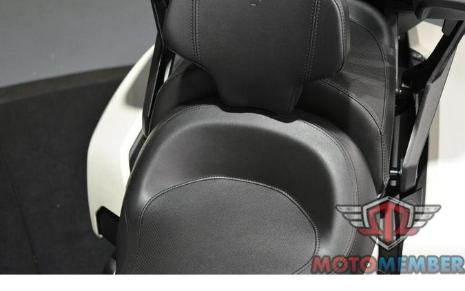 2026 Can-Am Spyder F3 Limited Platine