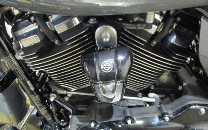 2022 Harley-Davidson® FLHXS - Street Glide® Special