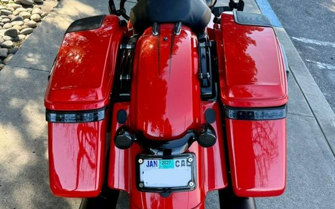 2017 Harley-Davidson® FLHXS - Street Glide® Special