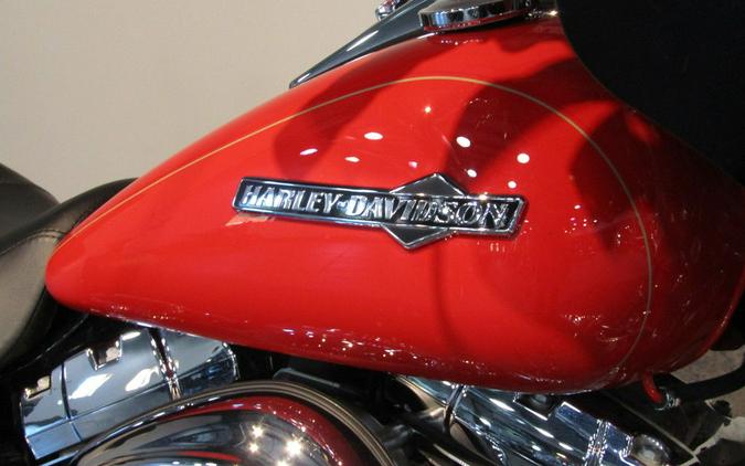 2011 Harley-Davidson® FXDC - Dyna® Super Glide® Custom