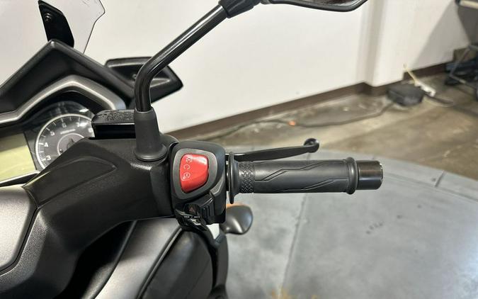 2018 Yamaha XMAX™ Base