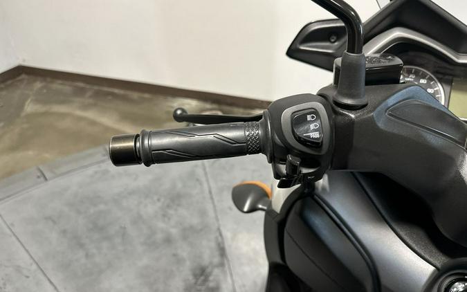 2018 Yamaha XMAX™ Base