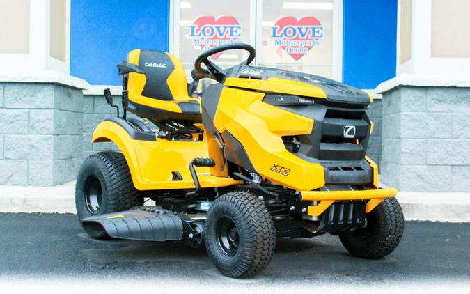2022 Cub Cadet® Lawn & Garden Tractors XT2 LX42