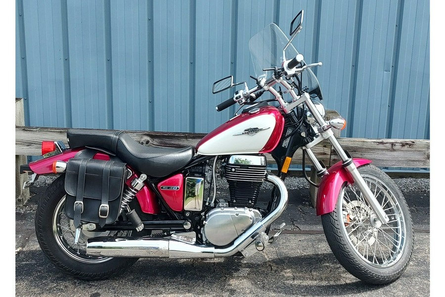 2009 Suzuki BOULEVARD S40